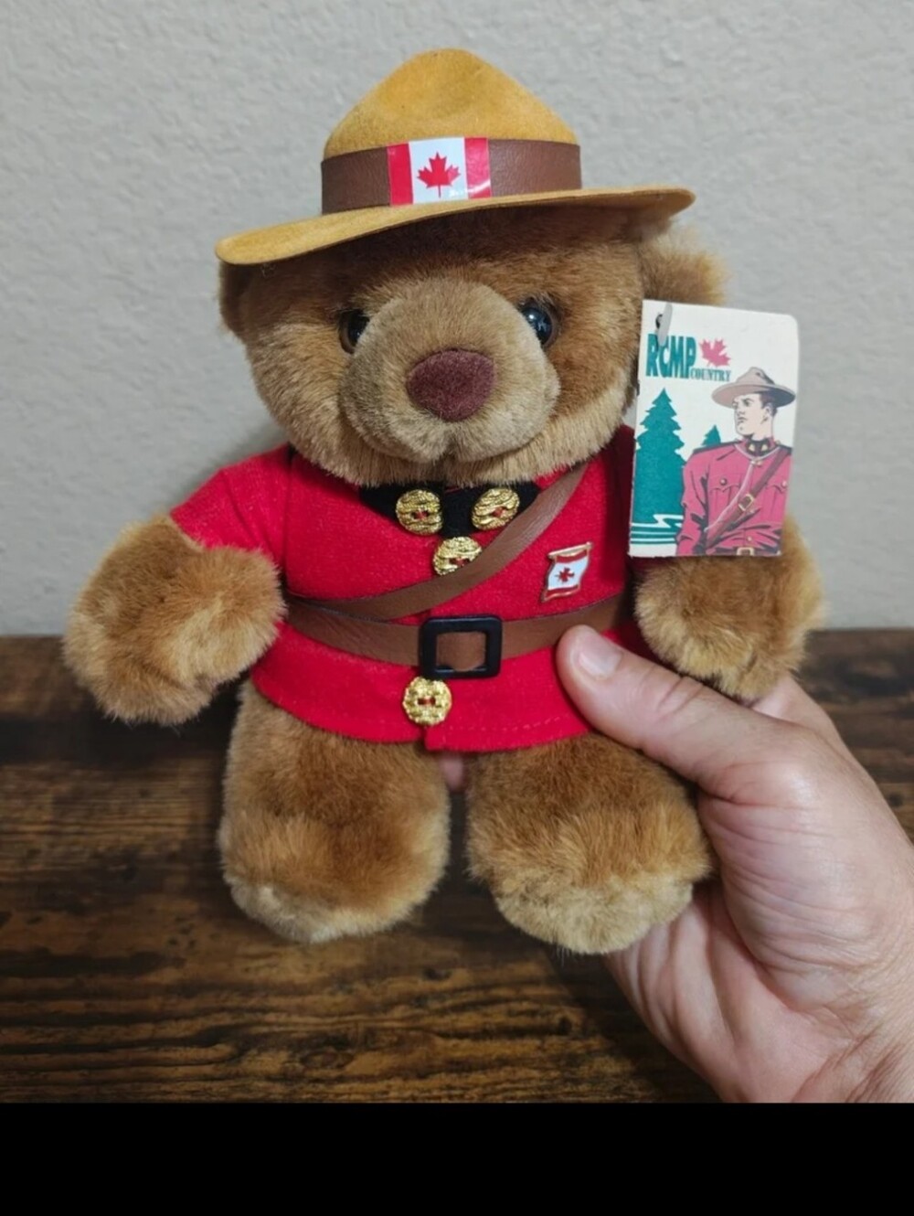 1980s/90s Wild Wonders RCMP Country Plush Teddy Bear